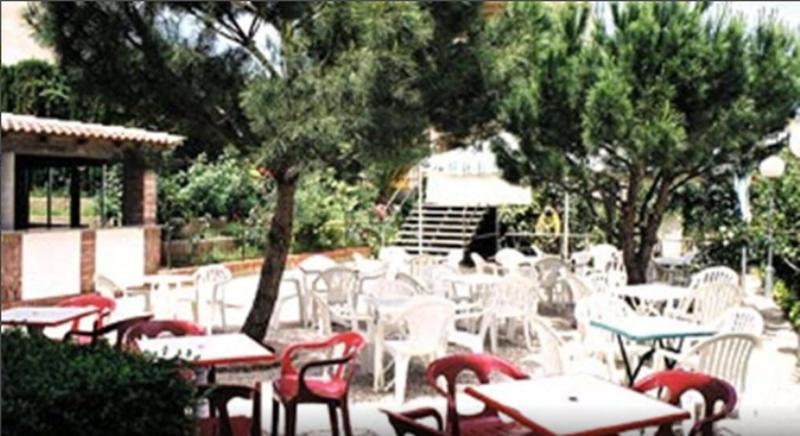Hostal Monasterio De Rueda image