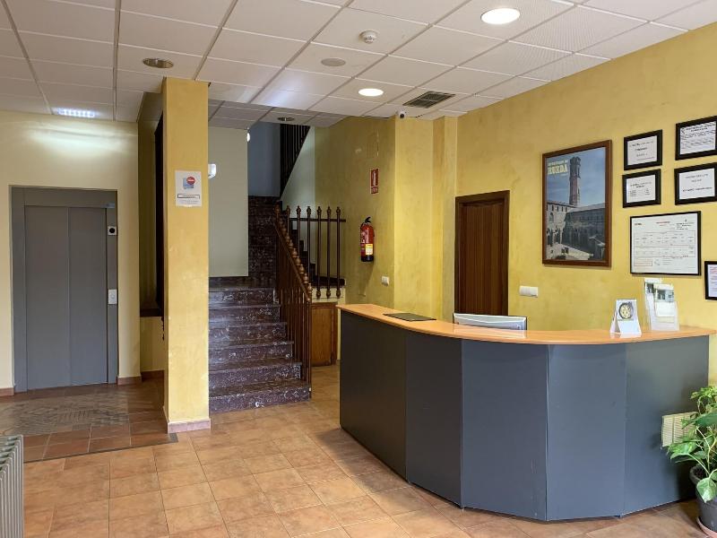 Hostal Monasterio De Rueda image