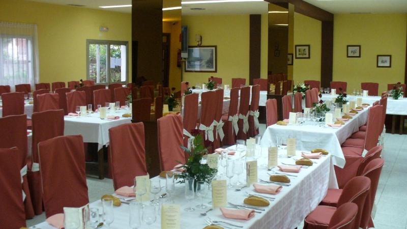 Hostal Monasterio De Rueda image