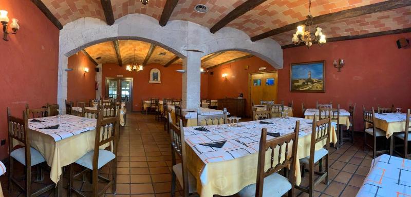Hostal Monasterio De Rueda image
