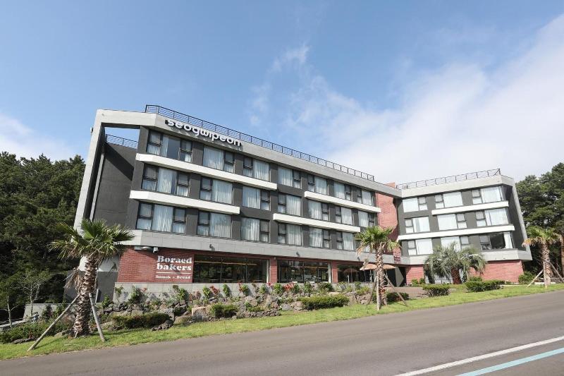 Hotel Seogwipean image