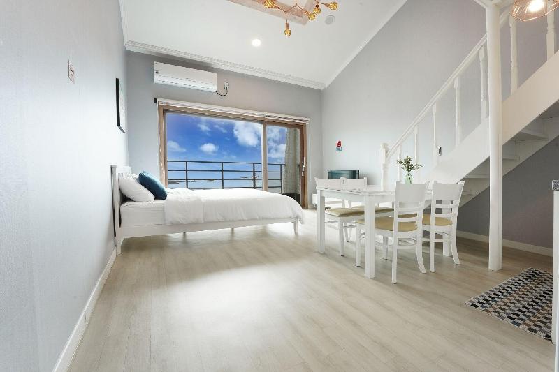 Sky-tary Pension