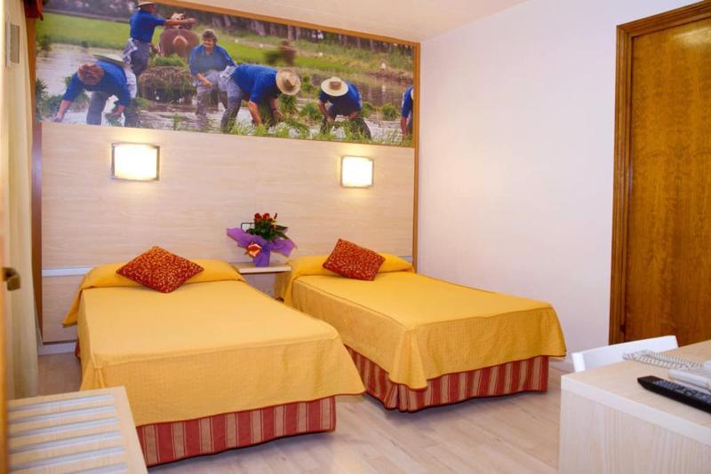 Hotel Tortosa Parc image