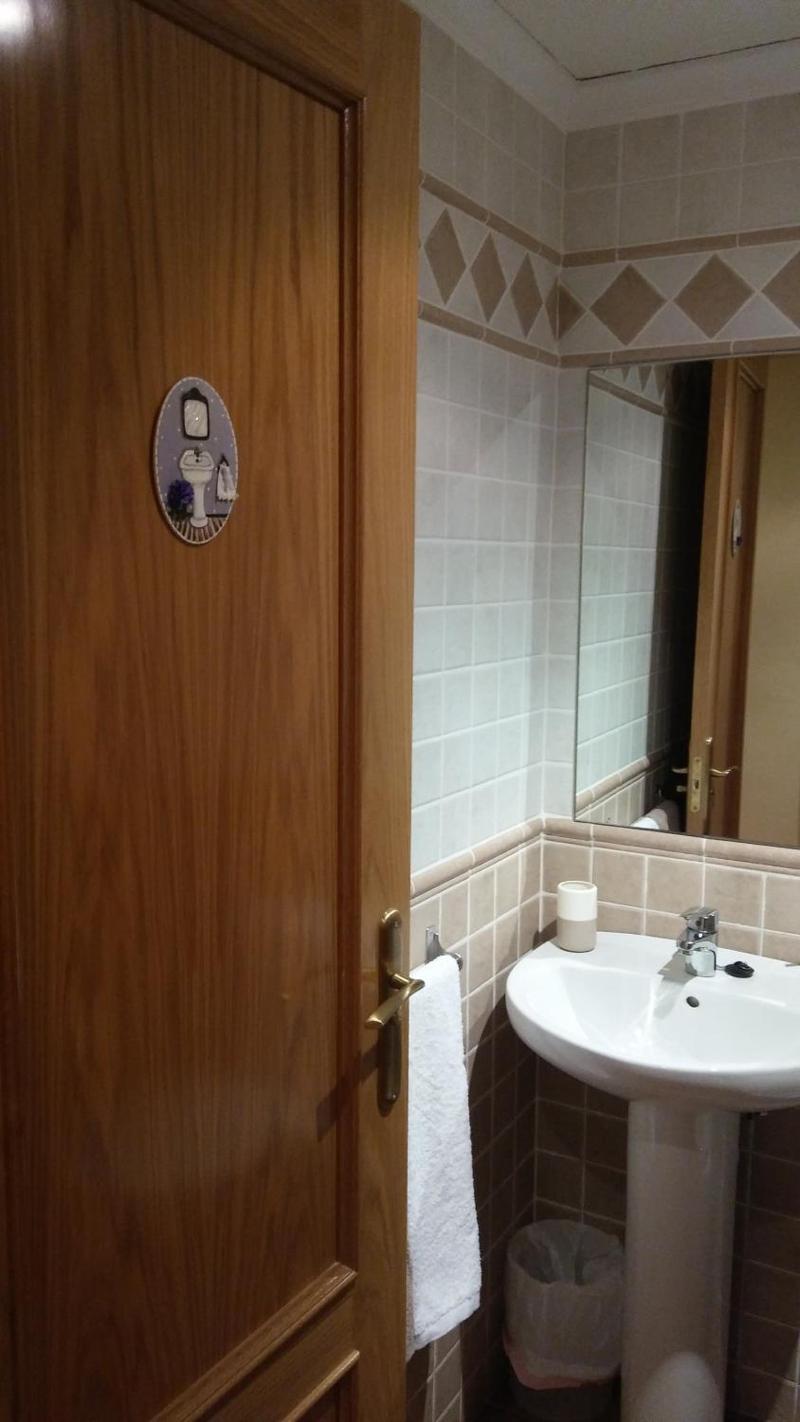Hostal Sant Roc image