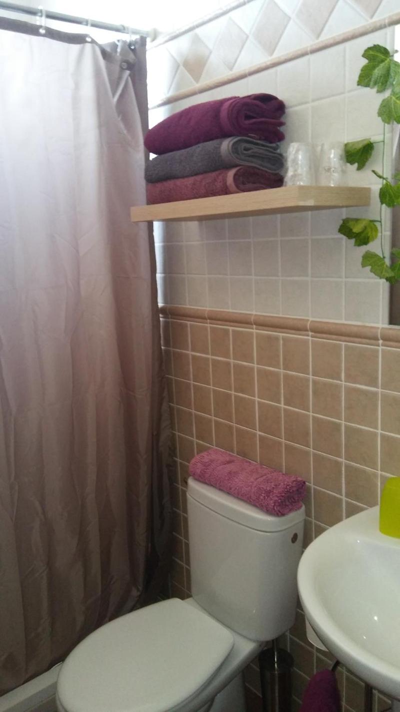 Hostal Sant Roc image