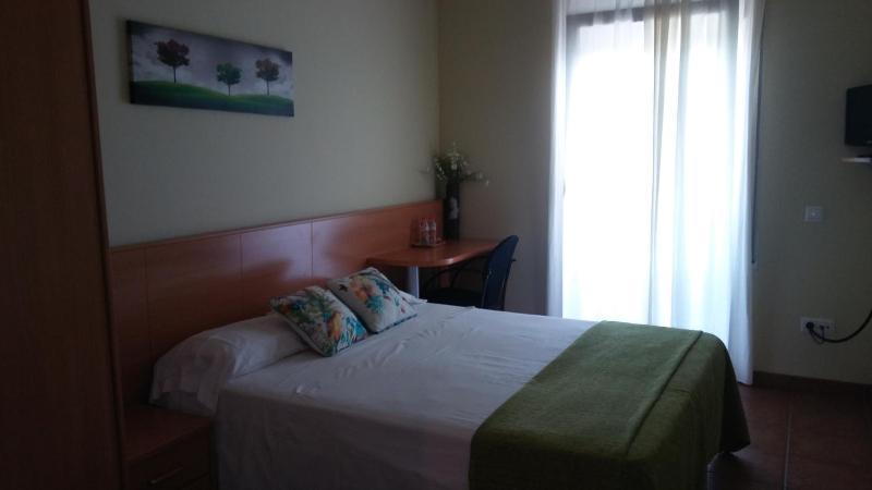 Hostal Sant Roc image