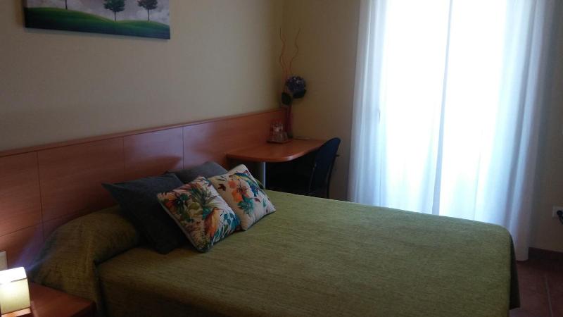 Hostal Sant Roc image