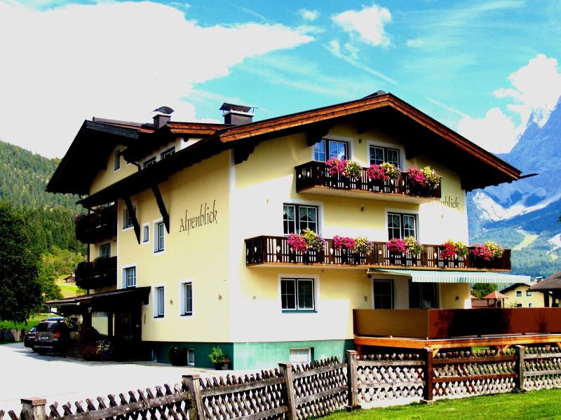 Gästehaus Alpenblick Lermoos image