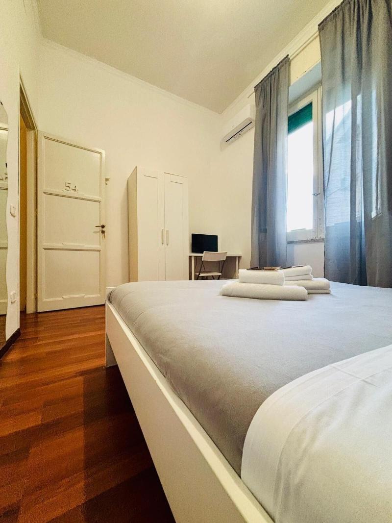 Castelnuovo Rooms & Breakfast image