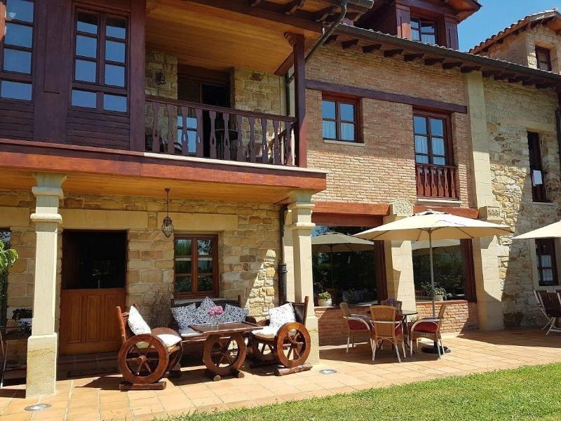 Hotel Casona De Tresali image