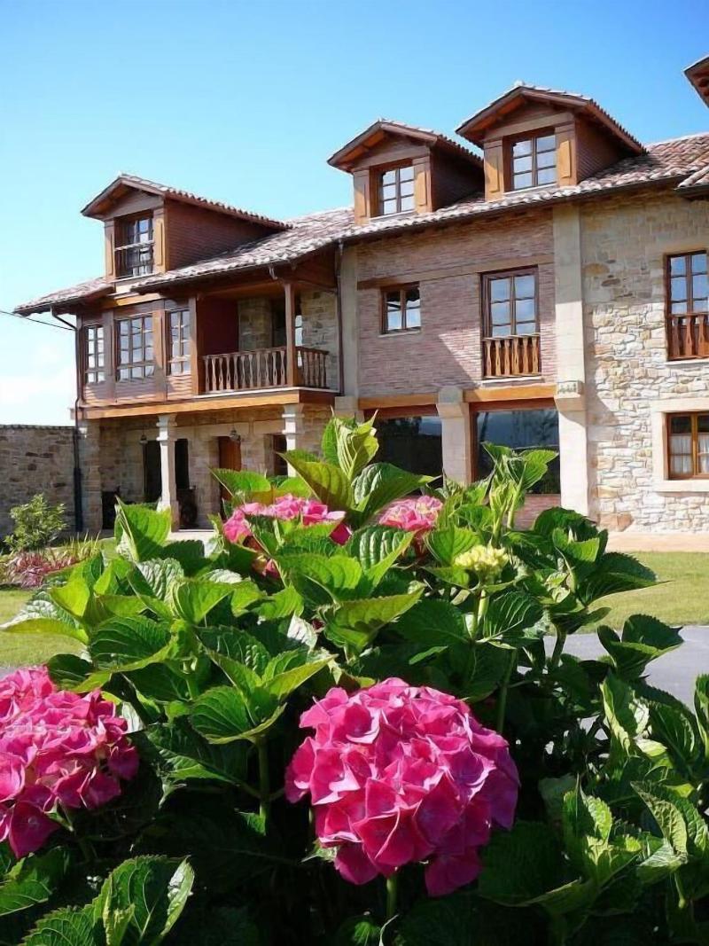 Hotel Casona De Tresali image