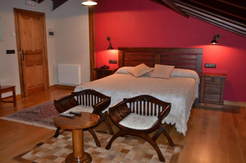 Hotel Casona De Tresali image