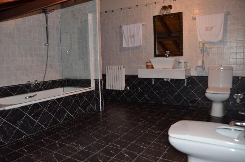 Hotel Casona De Tresali image