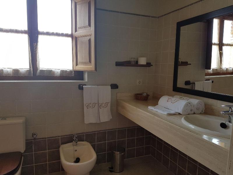 Hotel Casona De Tresali image