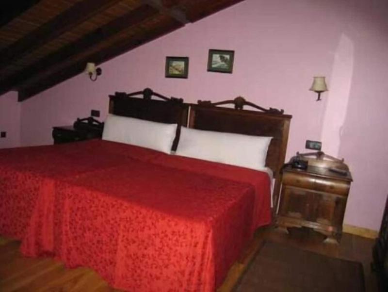 Hotel Casona De Tresali image