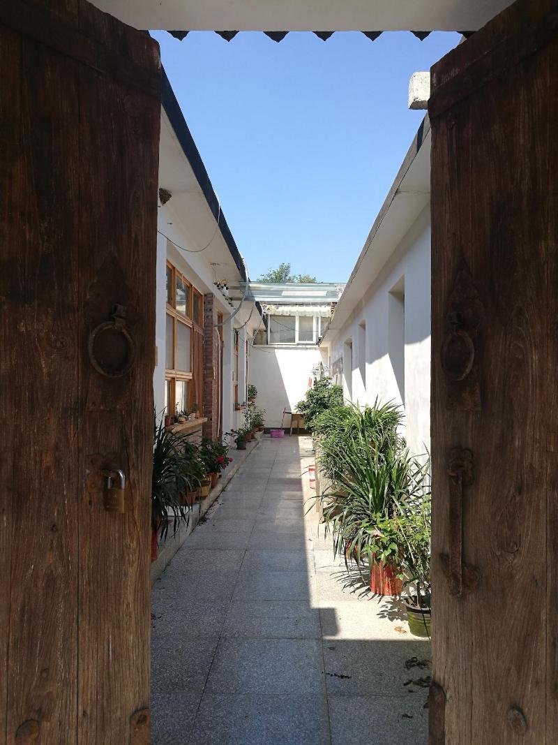 Manhong's Private Courtyard image