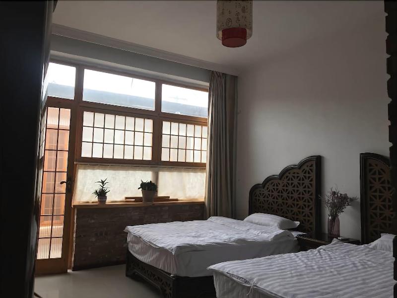 Manhong's Private Courtyard image