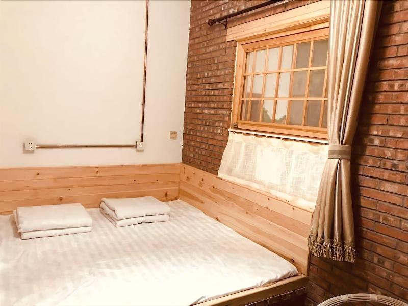 Manhong's Private Courtyard image