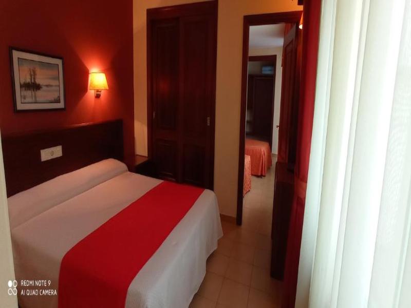 Hotel Siroco Portonovo image
