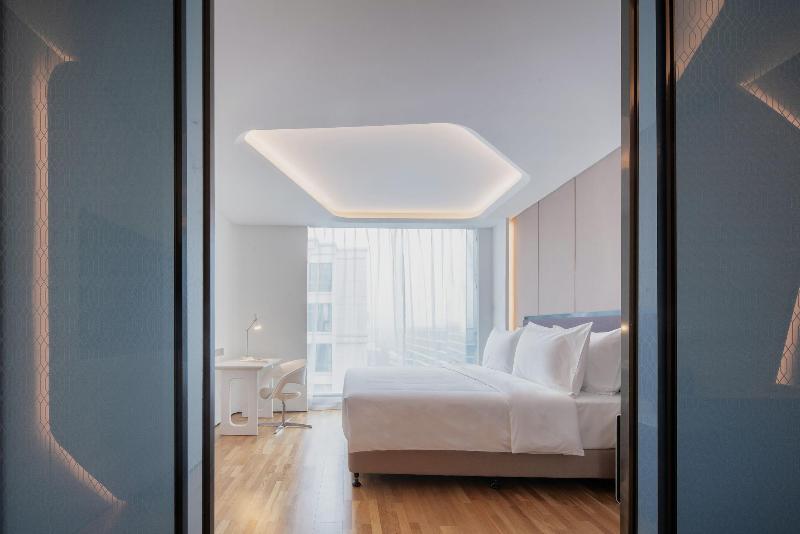 Flyzoo Hotel -- Alibaba image