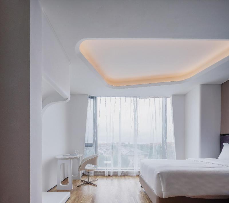 Flyzoo Hotel -- Alibaba image