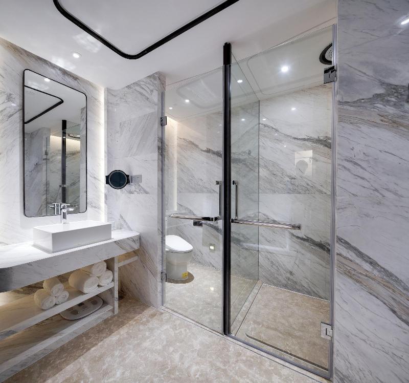 Flyzoo Hotel -- Alibaba image