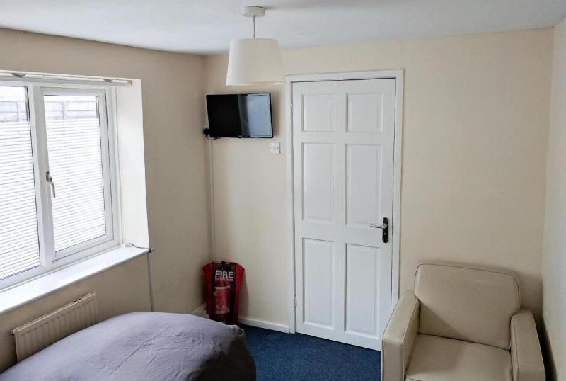 Fern Lodge image