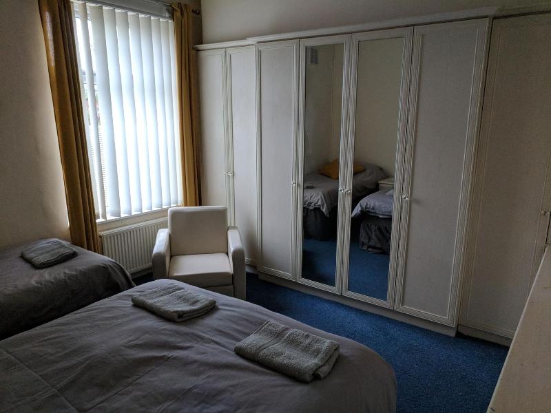 Fern Lodge image