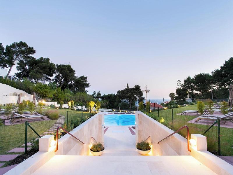 Four Points By Sheraton Sesimbra image