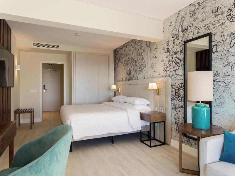 Four Points By Sheraton Sesimbra image
