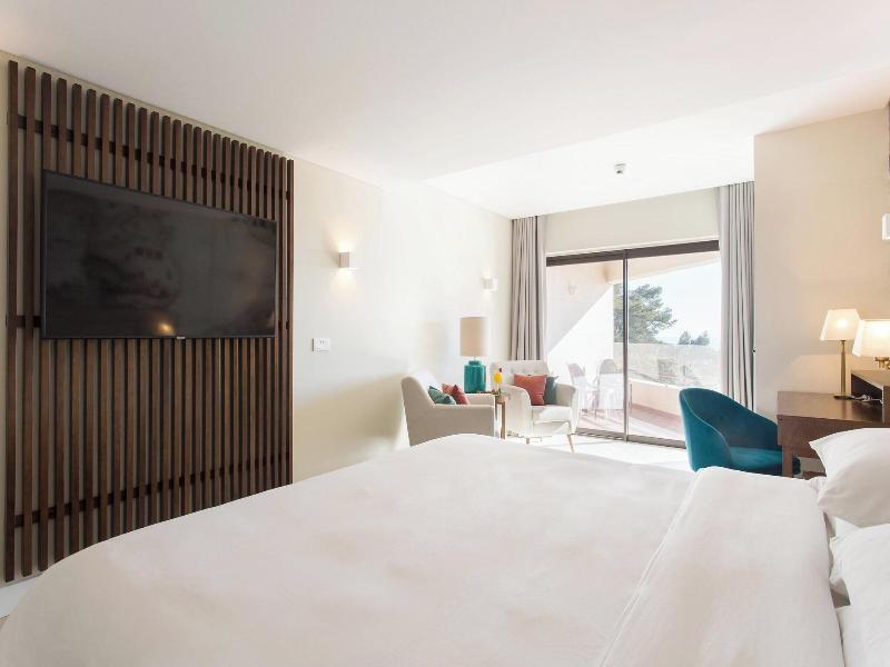 Four Points By Sheraton Sesimbra image