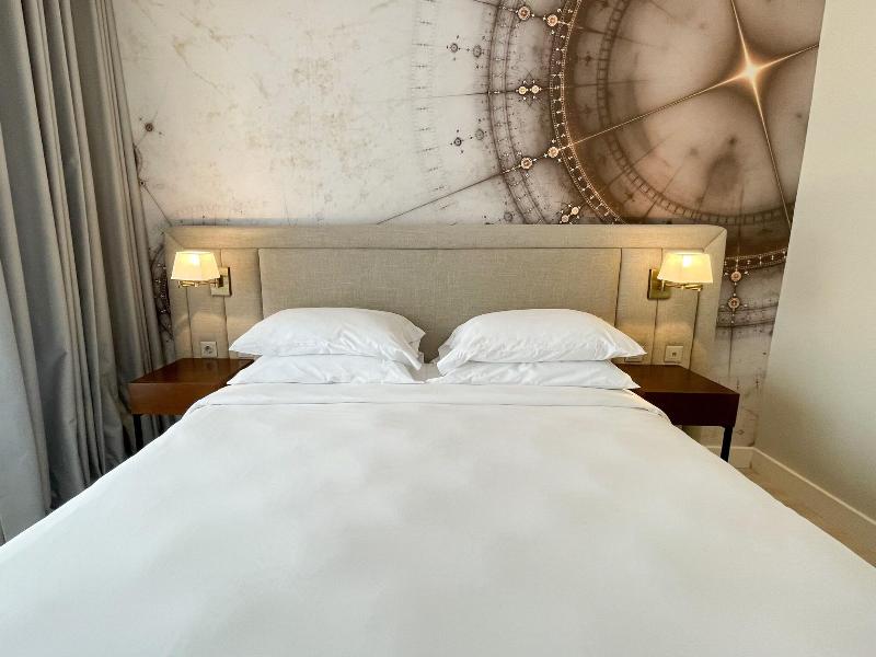 Four Points By Sheraton Sesimbra image