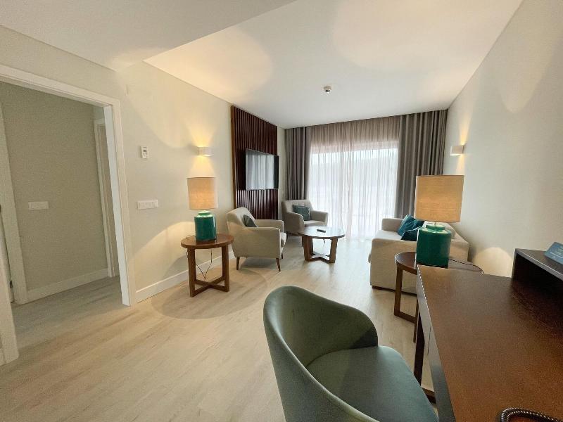 Four Points By Sheraton Sesimbra image