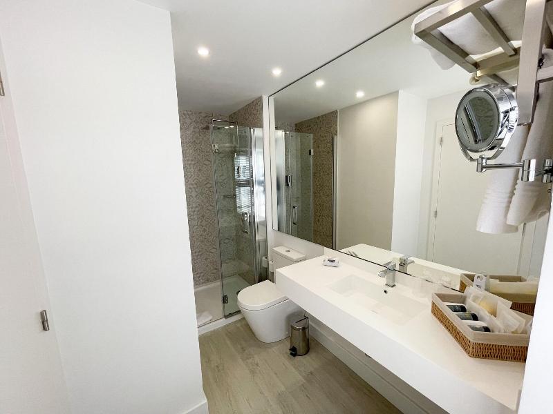 Four Points By Sheraton Sesimbra image