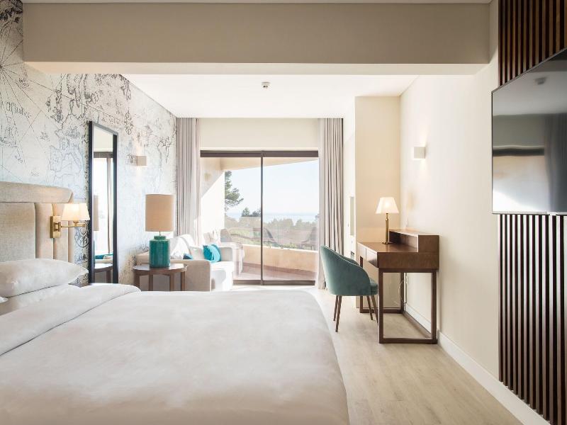 Four Points By Sheraton Sesimbra image