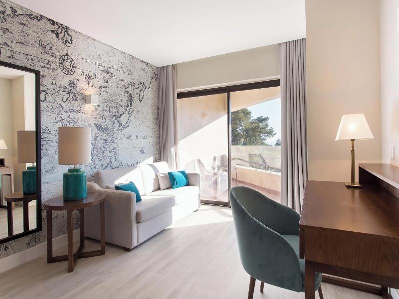 Four Points By Sheraton Sesimbra image
