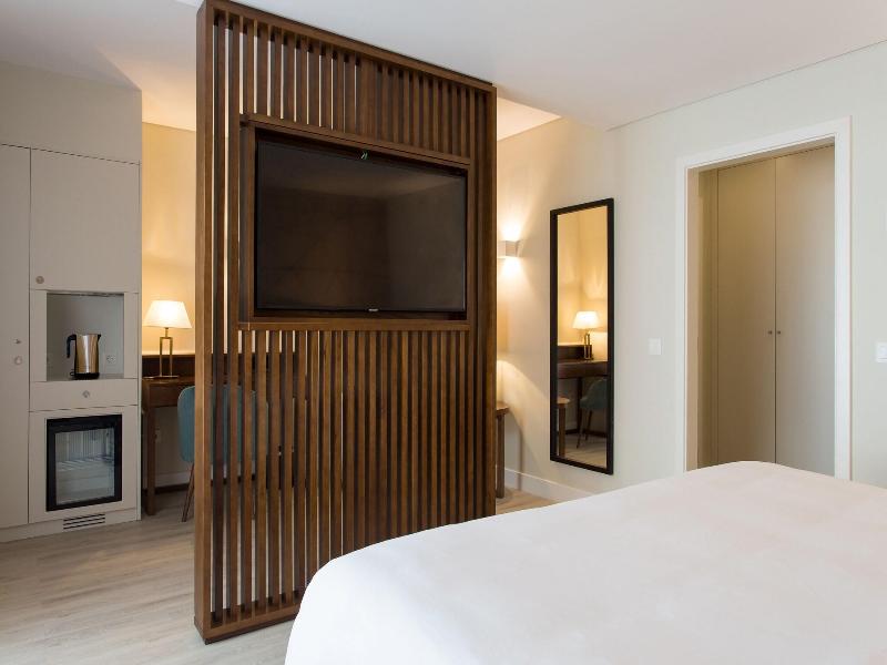 Four Points By Sheraton Sesimbra image