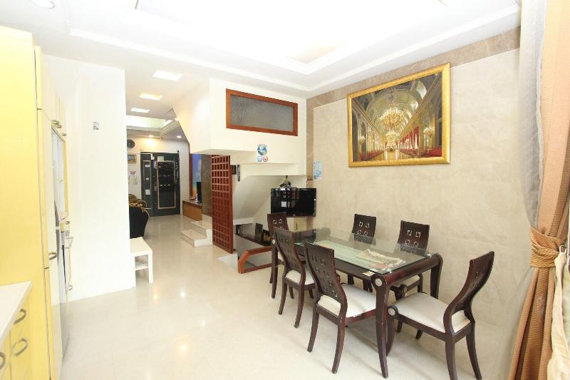 Peace Art Villa image
