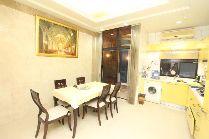 Peace Art Villa image