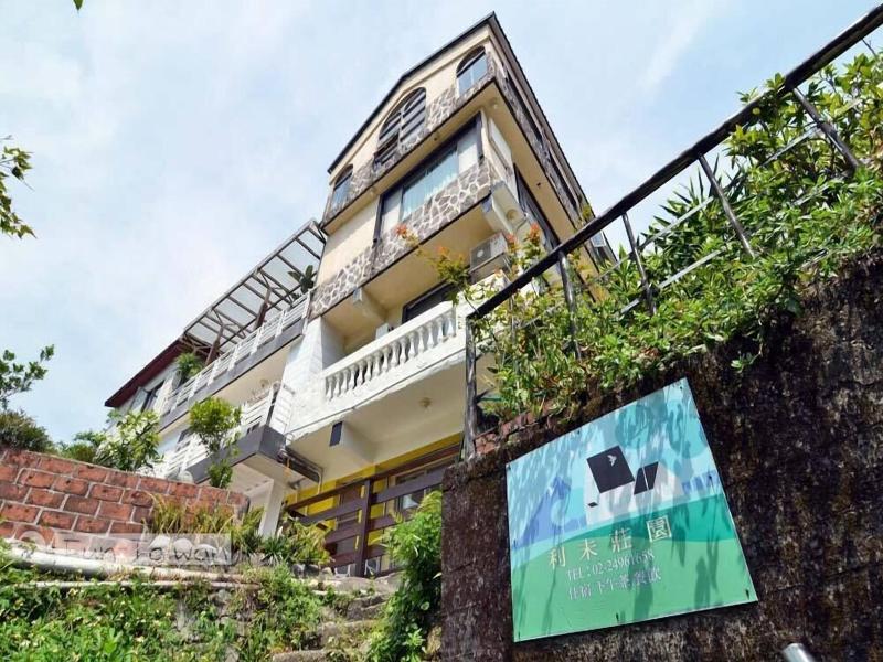 Levite Villa image