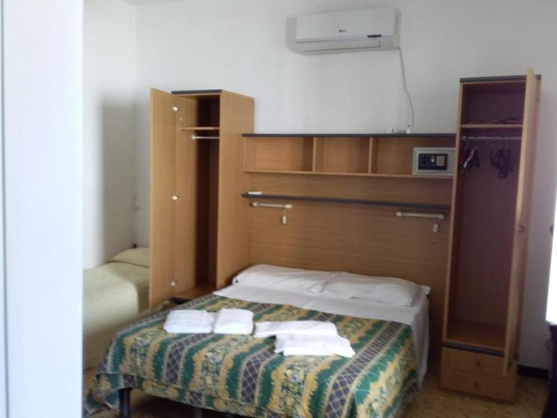 Hotel Gino image