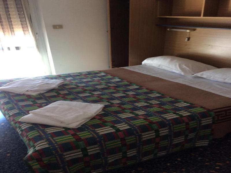 Hotel Gino image