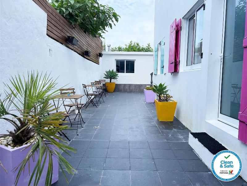 Vintage Place - Azorean Guest House image