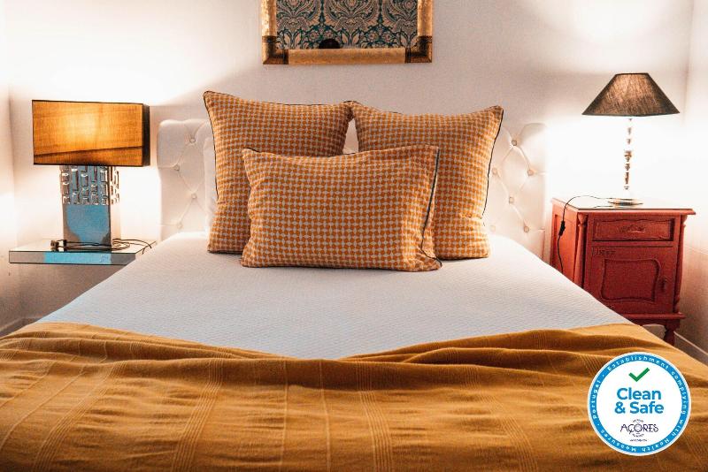 Vintage Place - Azorean Guest House image
