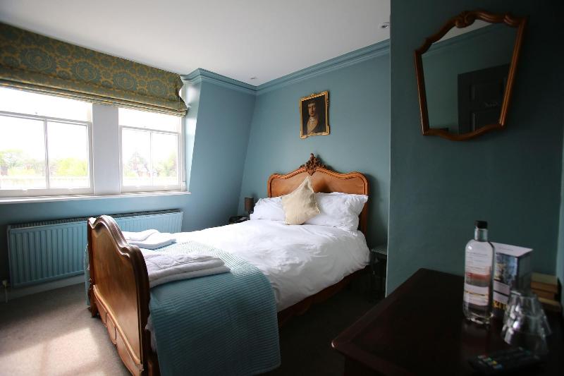 The Tunbridge Wells Hotel image