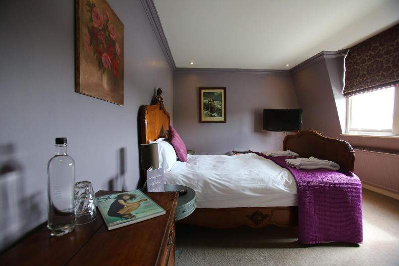 The Tunbridge Wells Hotel image