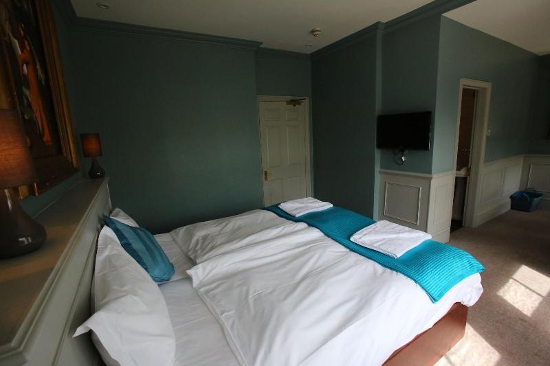 The Tunbridge Wells Hotel image
