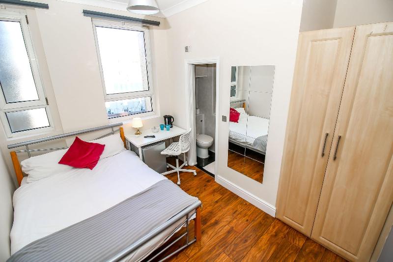 Private en-suite Room Liverpool street