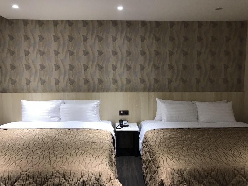Red Hotel image