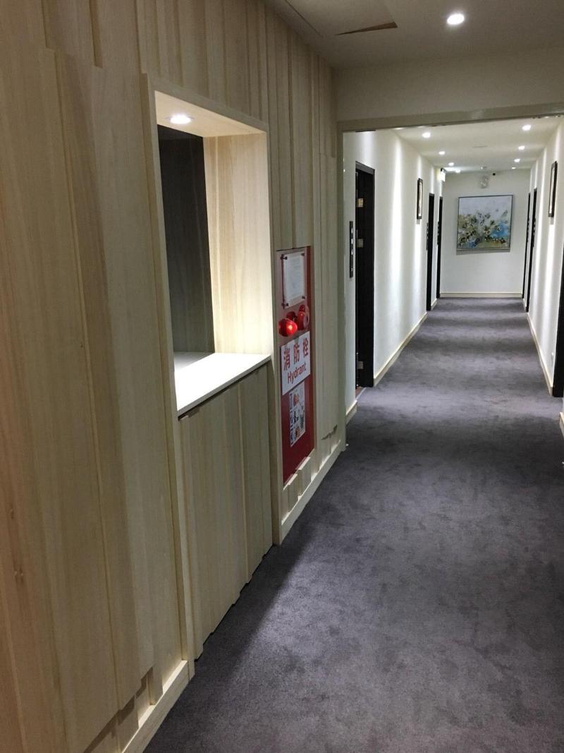 Red Hotel image